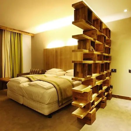Termag Hotel 4*
